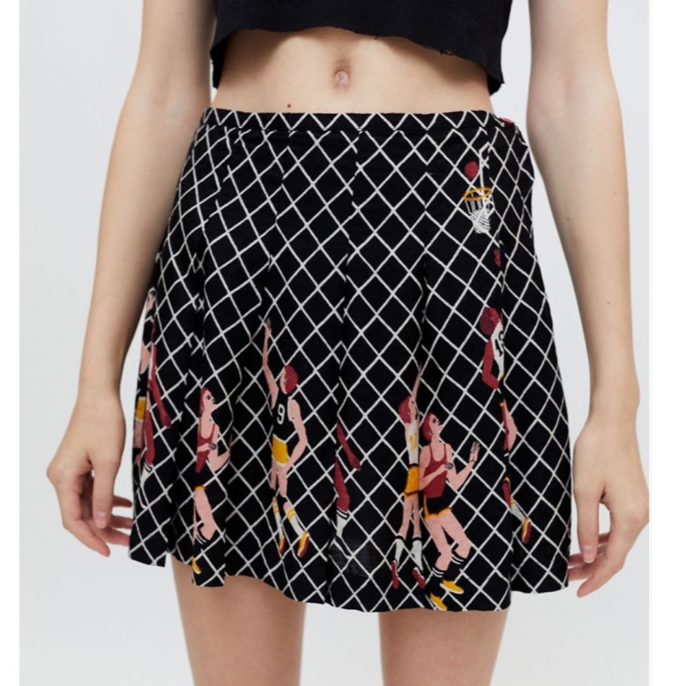 UO Cecile Pleated Basketball Sports Boho Peasant Street Hippie A-Line Mini Skirt